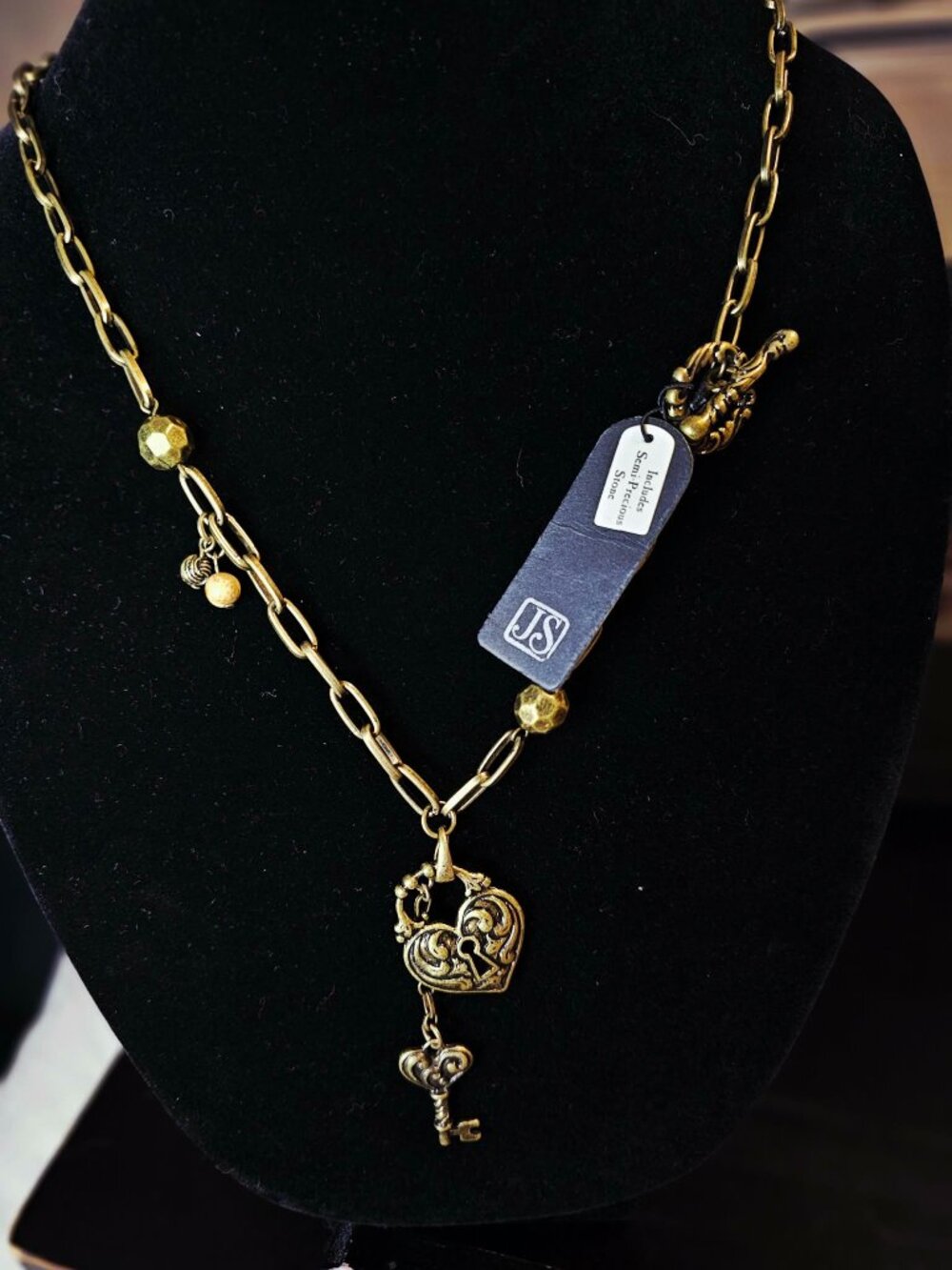 NWT Brass Jim Shore Jewelry Heart and Key Necklace